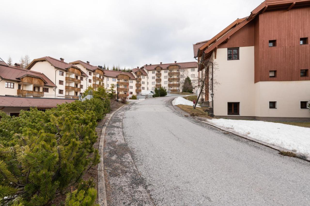 Ferienapartment Kanzelhoehe An Der Skipiste Kanzelhohe Exterior foto